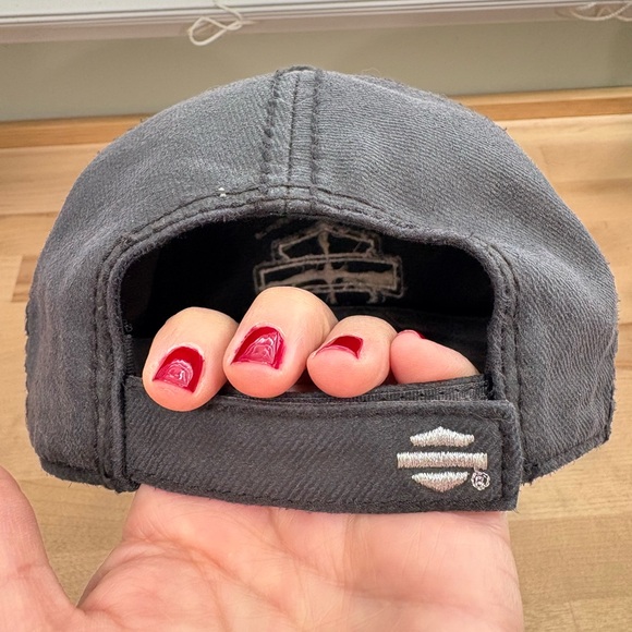 Harley Davidson Women's Black Bedazzled Bar & Shield Ball Hat - Picture 2 of 4